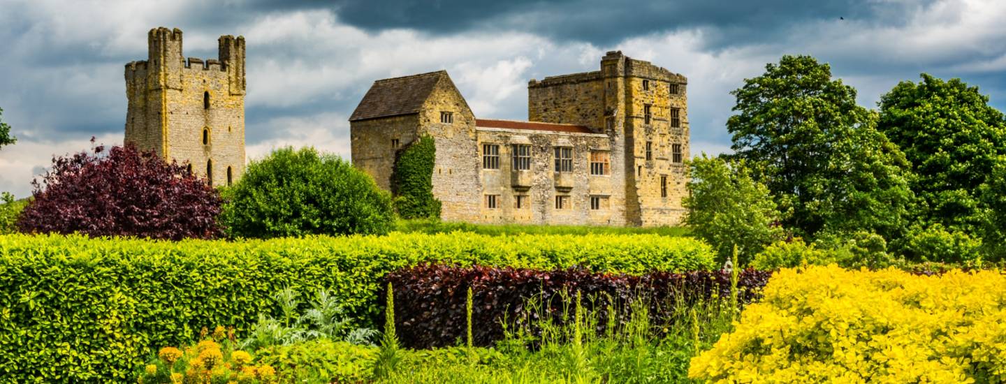 north yorkshire helmsley castle