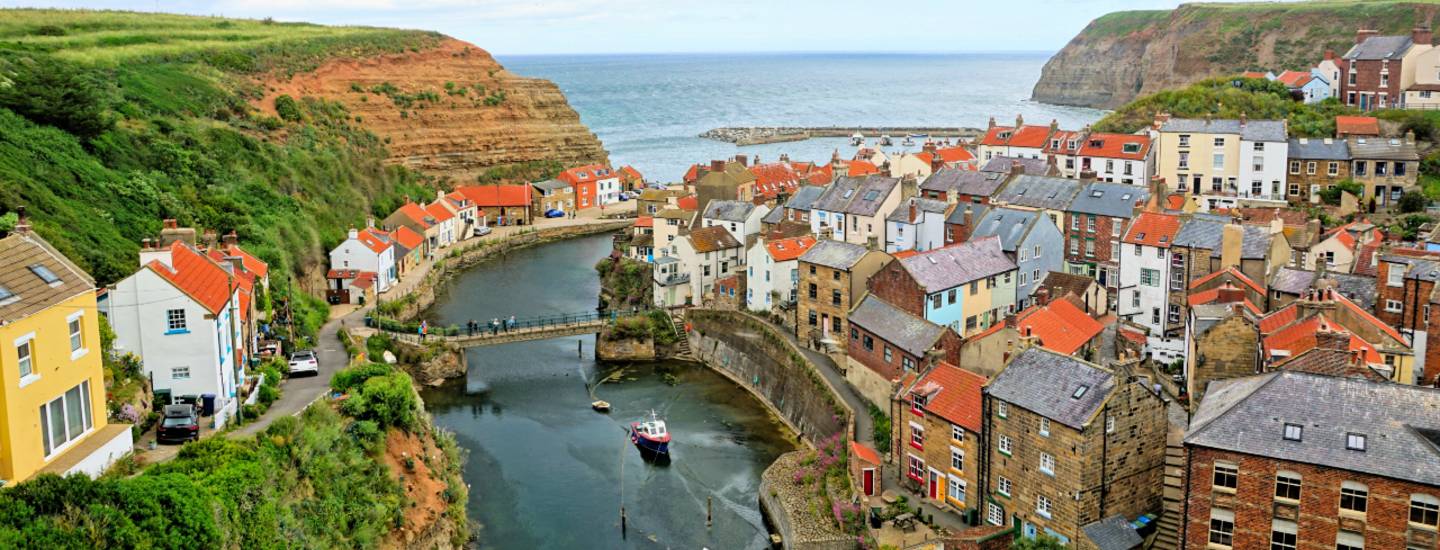 north yorkshire staithes fishing village