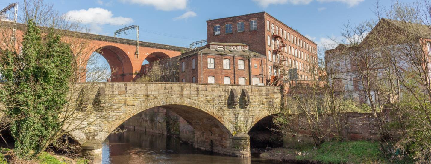 stockport railway viaduct mersey river