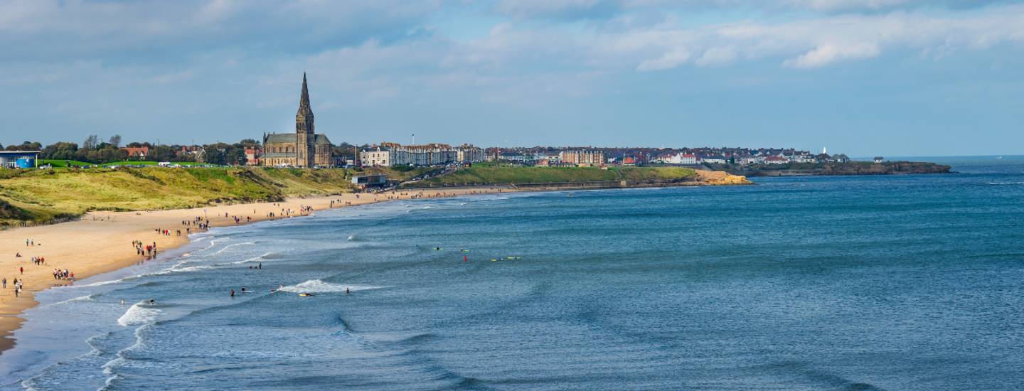 tyne and wear tynemouth beach st georges church