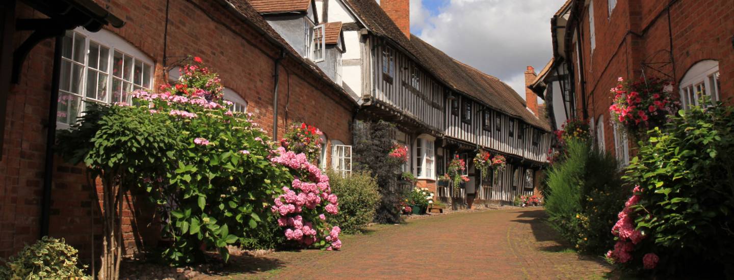 warwickshire alcester timbered brick houses street